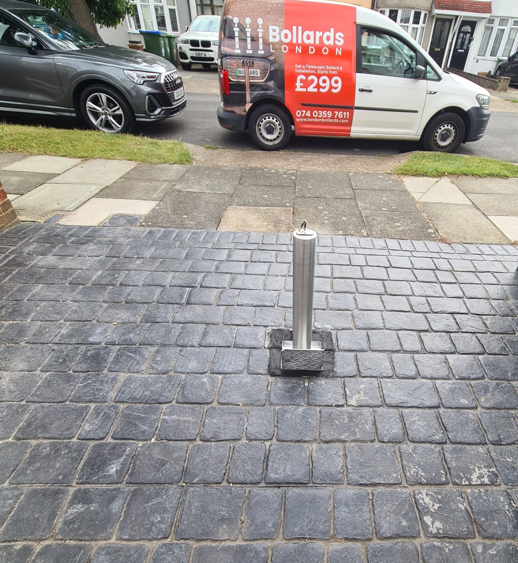 London Bollards