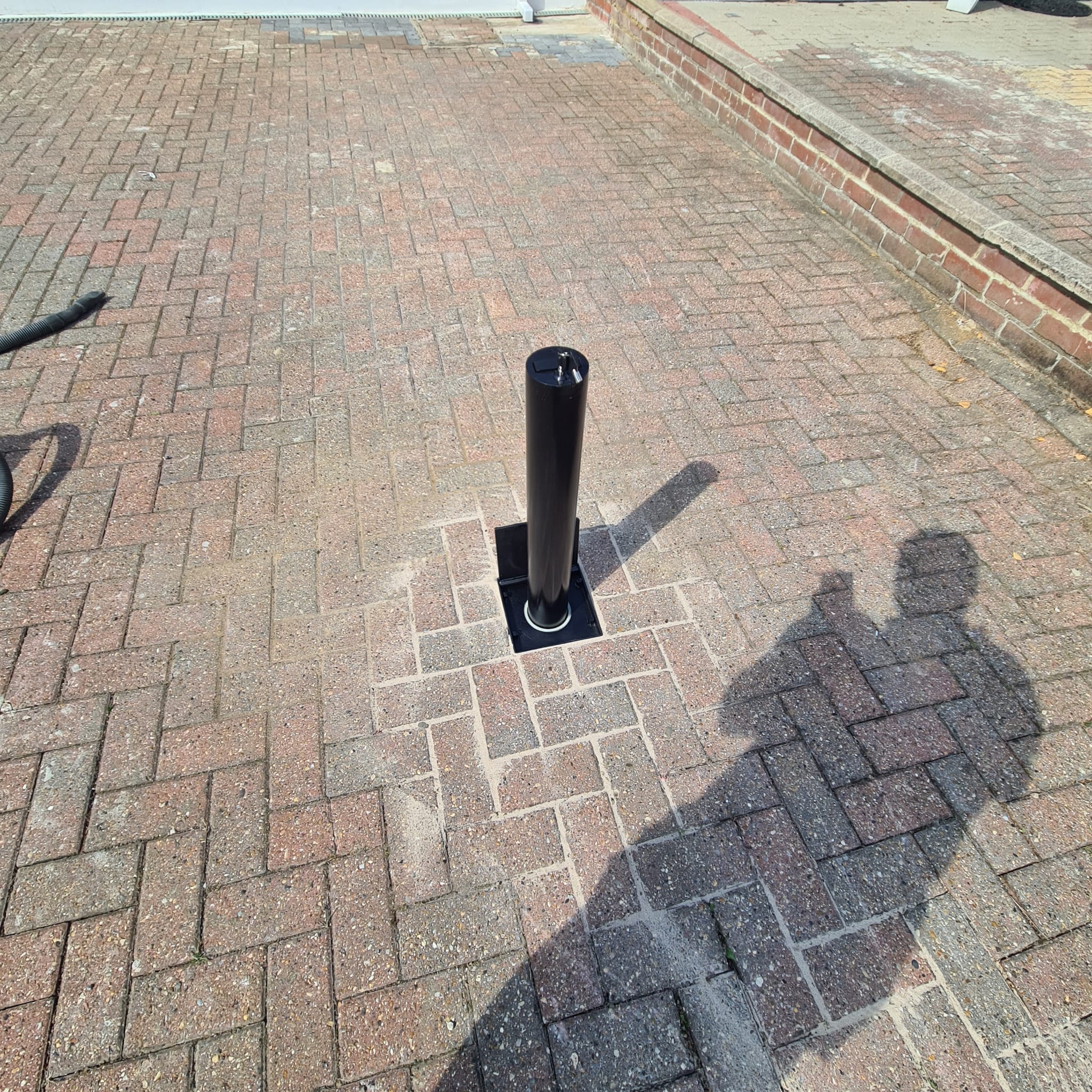 London Bollards